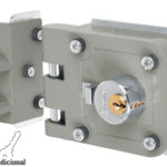 Cerradura de sobreponer para puertas corredizas izquierda CS-95I 43489 Hermex