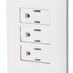 Placa armada 3 contactos aterrizados línea Italiana blanco PA-COTR-IB 46458 Volteck