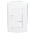 Apagador triple con placa  armada napoles SANELEC 4483