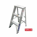 Escalera de aluminio de 2 peldaños Cuprum